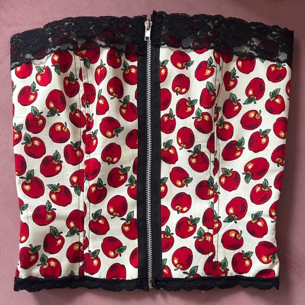 The Apple Corset